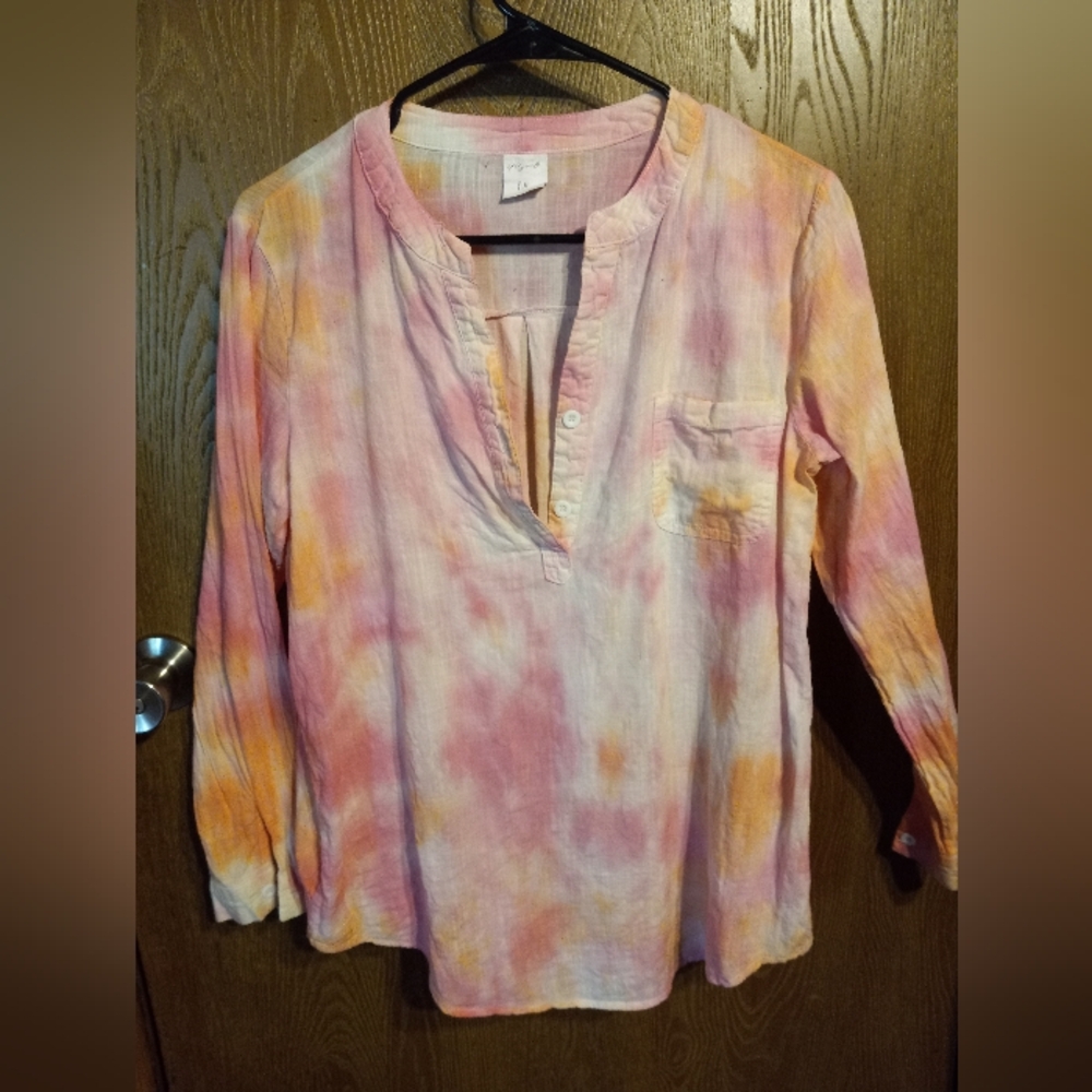 Tie-Dye Tunic Top
